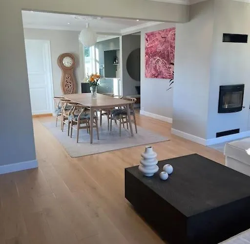 Topfloor In Lägenhet *